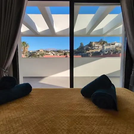 Penthouse El Carmelo 50 Meters From Beach, Huge Terrace * Algarrobo Costa